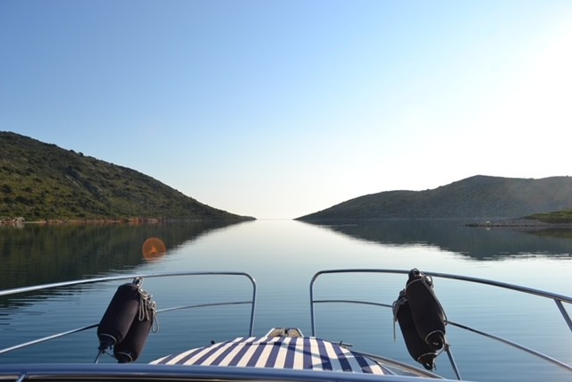2e April ”Med motorbåt runt i Medelhavet”